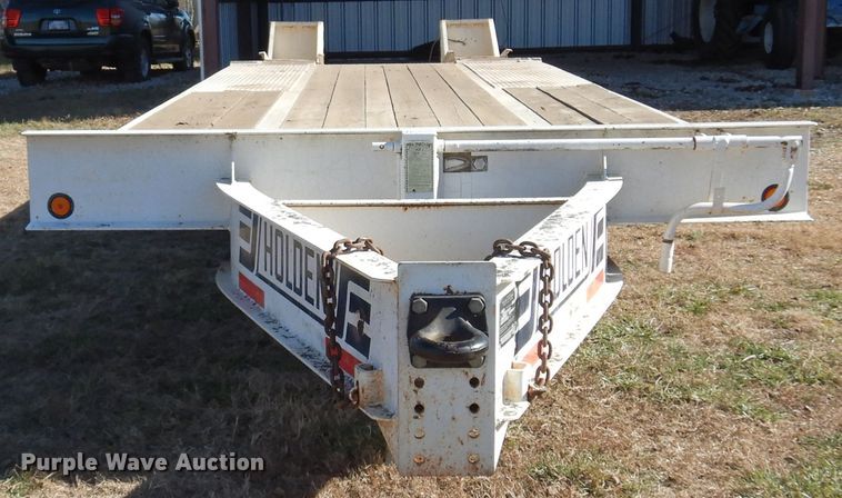 image for item JJ9896 2001 Holden TDO20  equipment trailer