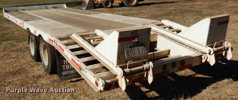 image for item JJ9896 2001 Holden TDO20  equipment trailer