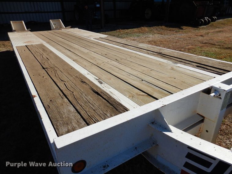 image for item JJ9896 2001 Holden TDO20  equipment trailer