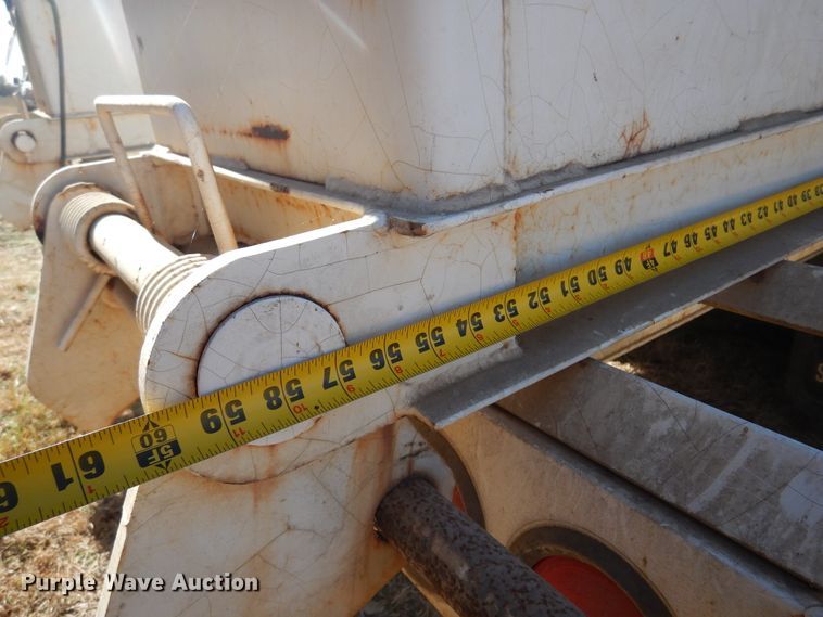 image for item JJ9896 2001 Holden TDO20  equipment trailer