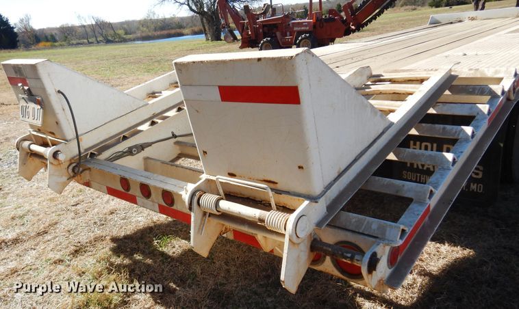 image for item JJ9896 2001 Holden TDO20  equipment trailer