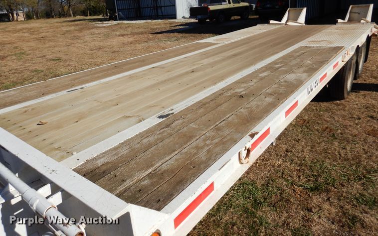 image for item JJ9896 2001 Holden TDO20  equipment trailer