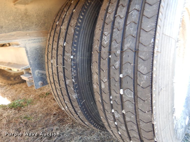 image for item JJ9896 2001 Holden TDO20  equipment trailer