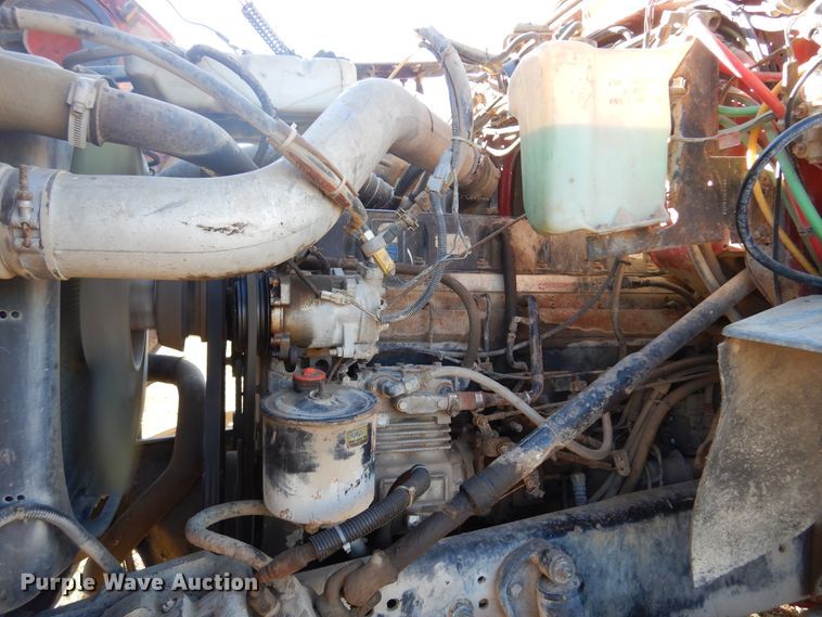 image for item JJ9898 1994 Ford LA9000  dump truck