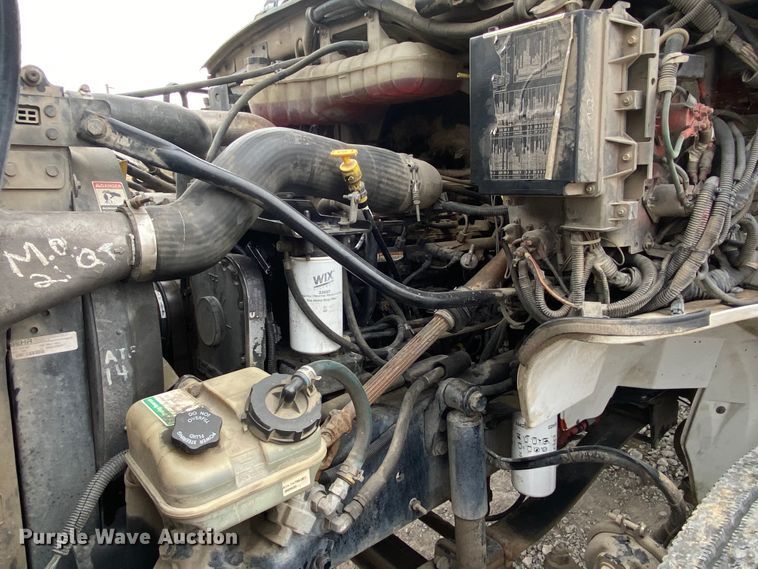 image for item JN9096 2007 Sterling Acterra  bucket truck