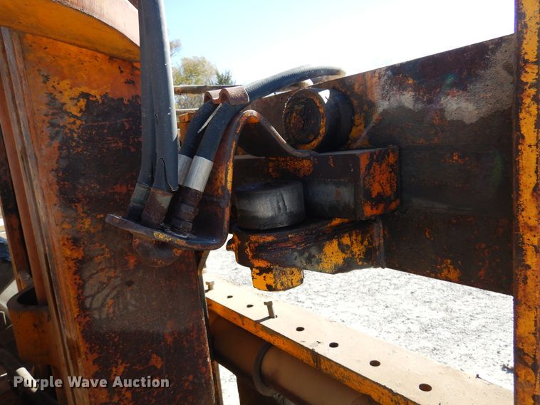 image for item JT9400 1993 Taylor Y-24-BWO  forklift