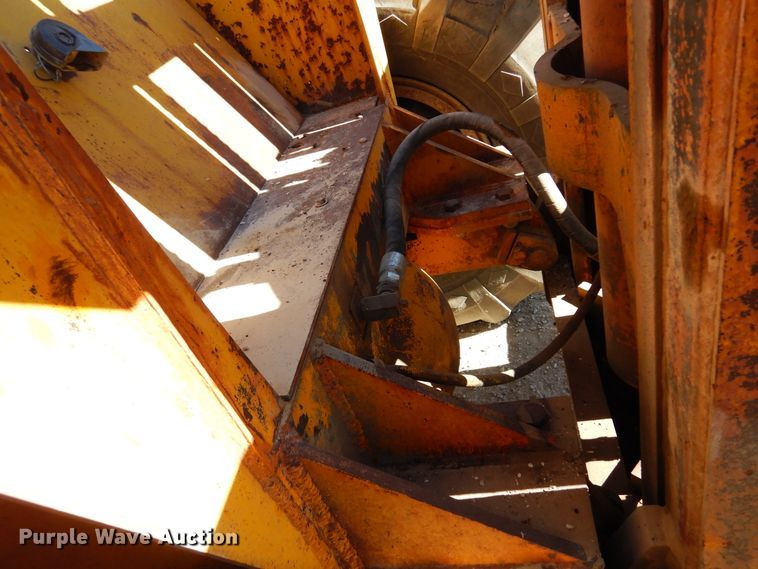 image for item JT9400 1993 Taylor Y-24-BWO  forklift