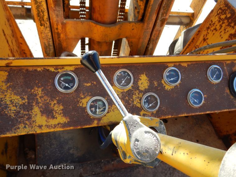 image for item JT9400 1993 Taylor Y-24-BWO  forklift