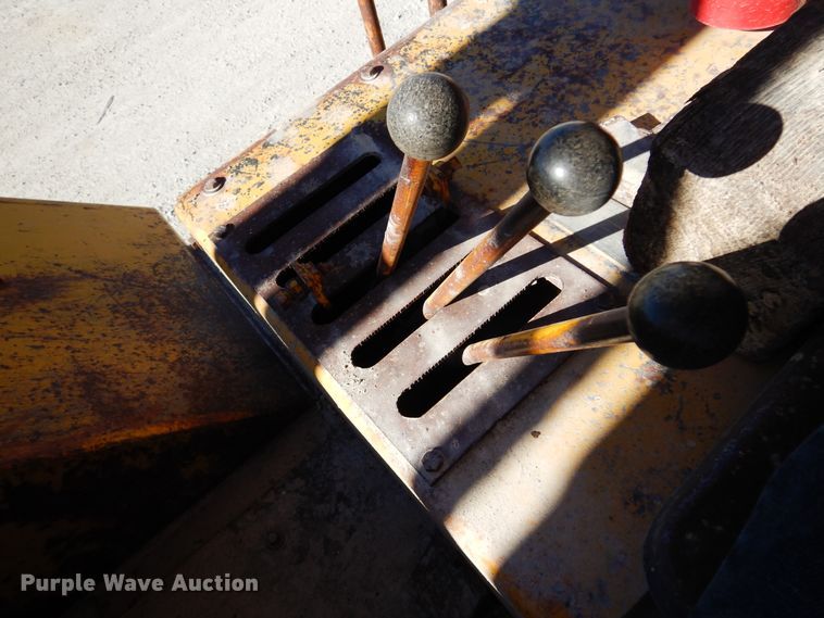 image for item JT9400 1993 Taylor Y-24-BWO  forklift