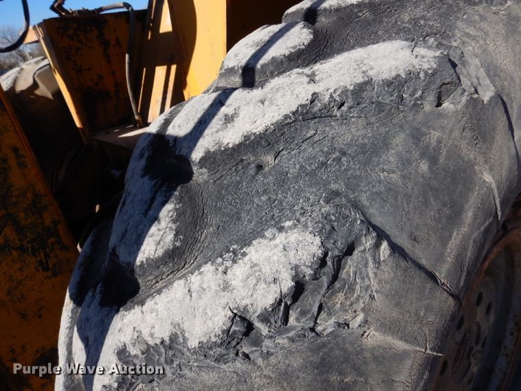 image for item JT9400 1993 Taylor Y-24-BWO  forklift