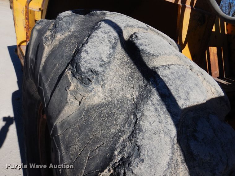 image for item JT9400 1993 Taylor Y-24-BWO  forklift