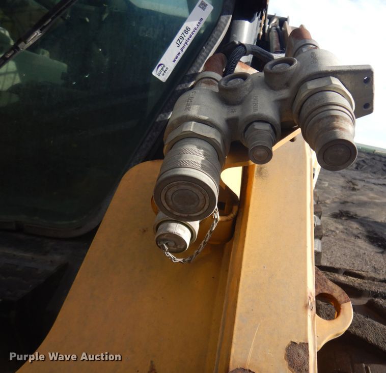 image for item JZ9786 2012 Caterpillar 272D XHP  skid steer loader