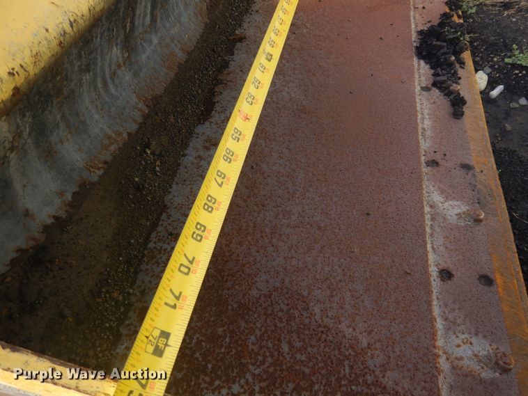 image for item JZ9786 2012 Caterpillar 272D XHP  skid steer loader