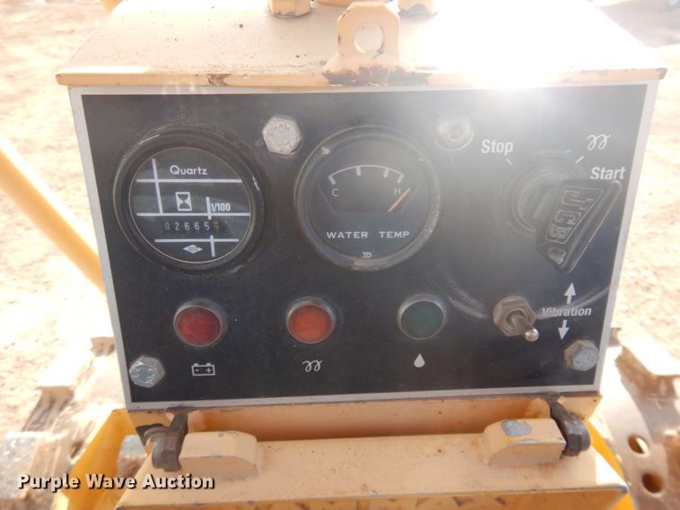 image for item JZ9818 2006 Rammax P48K4B  single drum vibratory roller