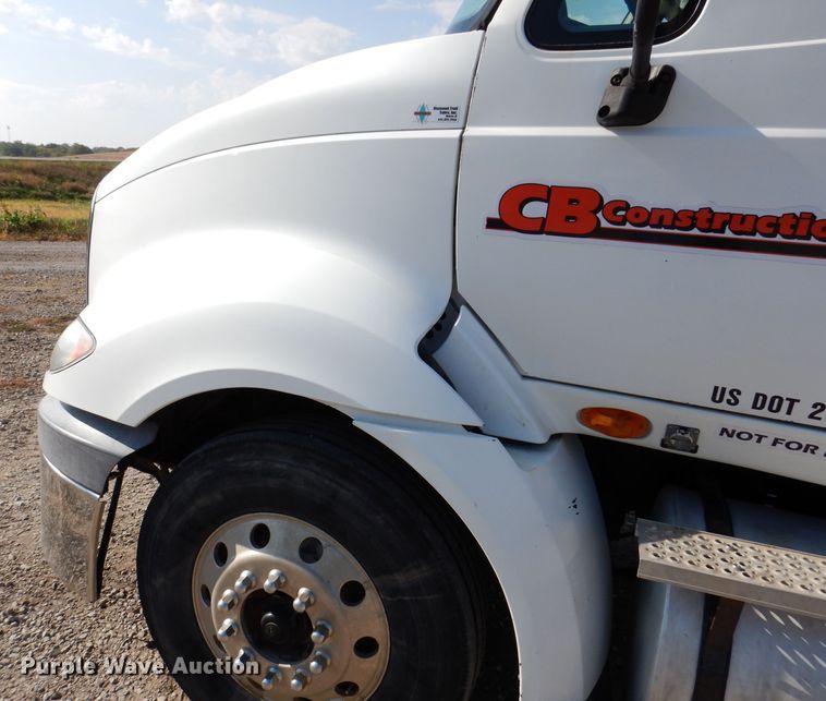 image for item KA9492 2012 International ProStar 113  flatbed truck