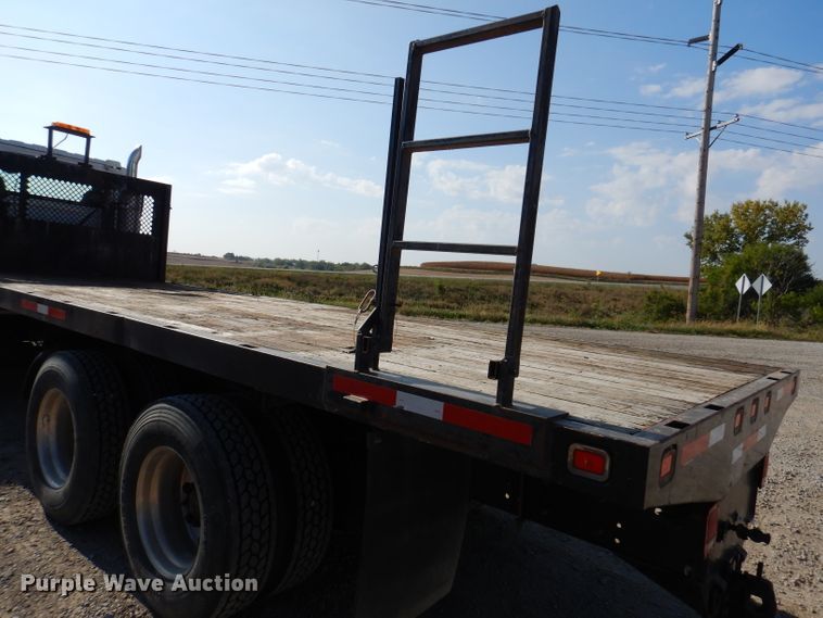 image for item KA9492 2012 International ProStar 113  flatbed truck