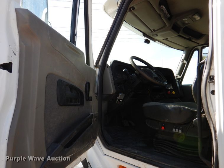 image for item KA9492 2012 International ProStar 113  flatbed truck