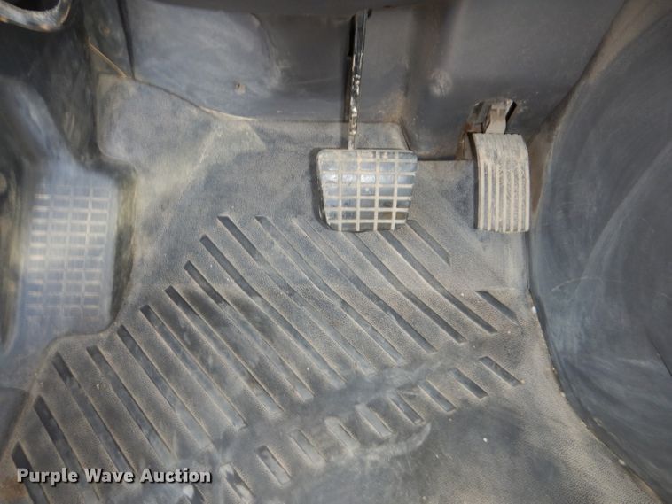 image for item KA9492 2012 International ProStar 113  flatbed truck