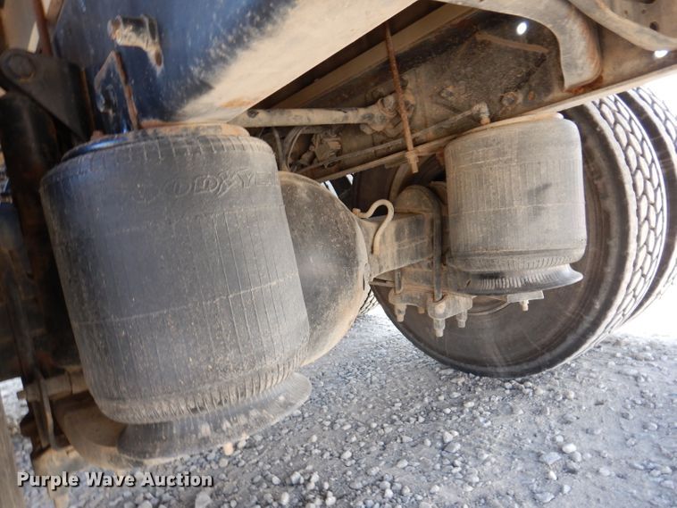 image for item KA9492 2012 International ProStar 113  flatbed truck