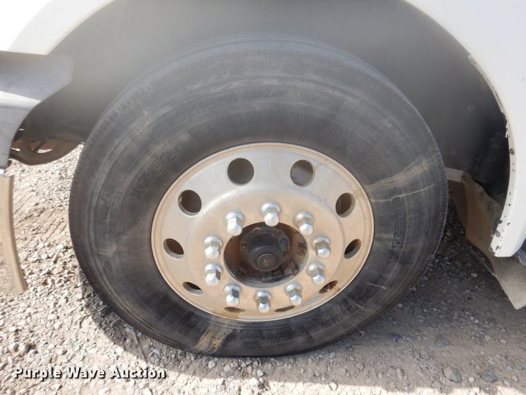 image for item KA9492 2012 International ProStar 113  flatbed truck