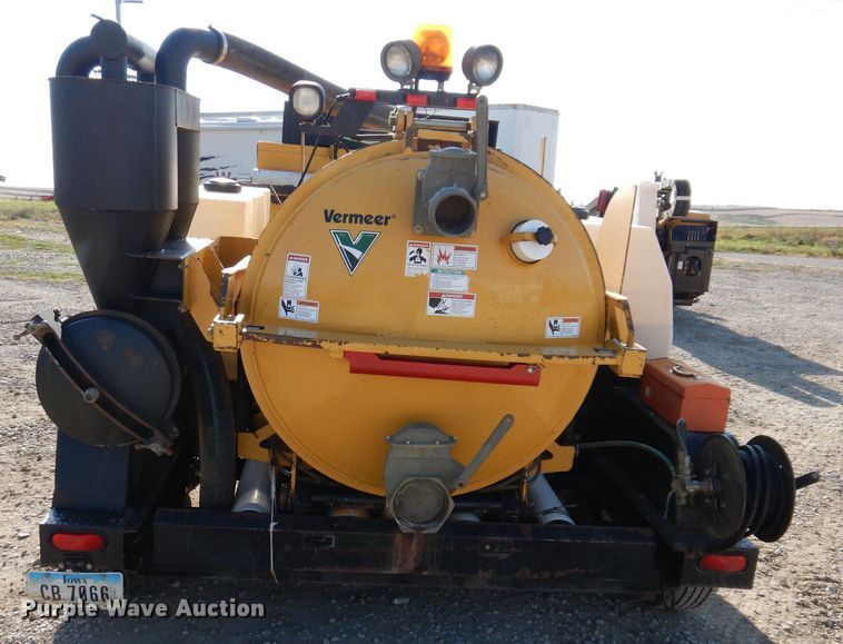 image for item KA9493 2012 Vermeer V500LE-HD  vacuum excavator