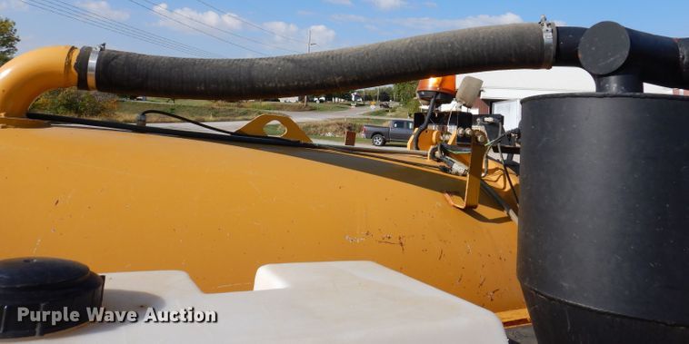 image for item KA9493 2012 Vermeer V500LE-HD  vacuum excavator