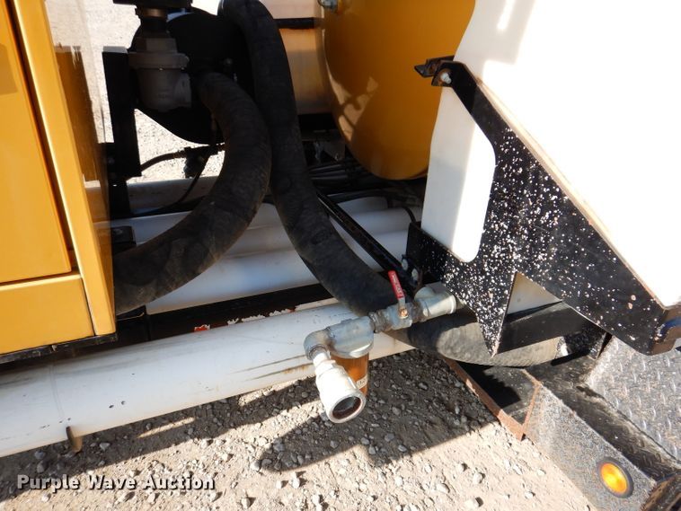 image for item KA9493 2012 Vermeer V500LE-HD  vacuum excavator