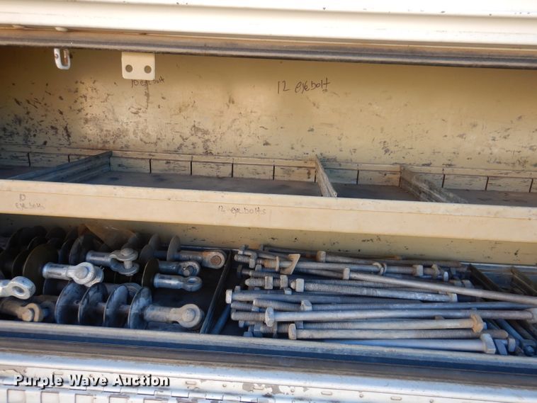 image for item KH9111 2006 Chevrolet C7500  bucket truck