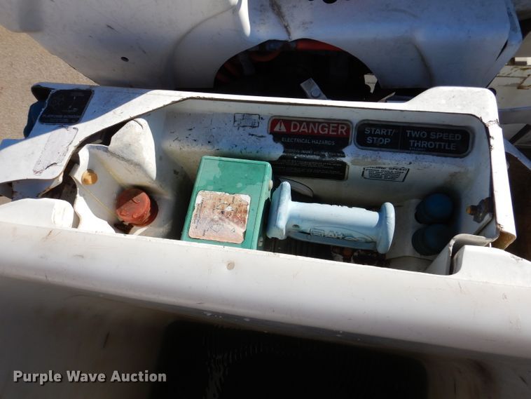 image for item KH9111 2006 Chevrolet C7500  bucket truck