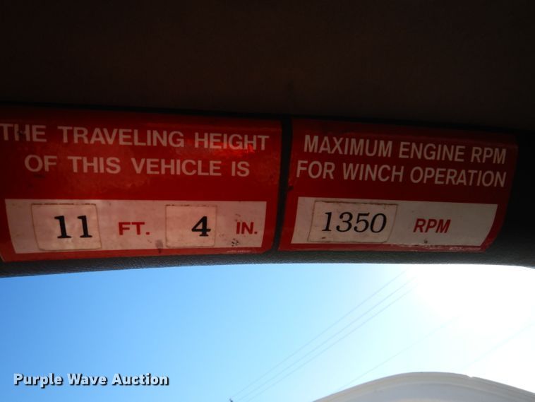 image for item KH9111 2006 Chevrolet C7500  bucket truck