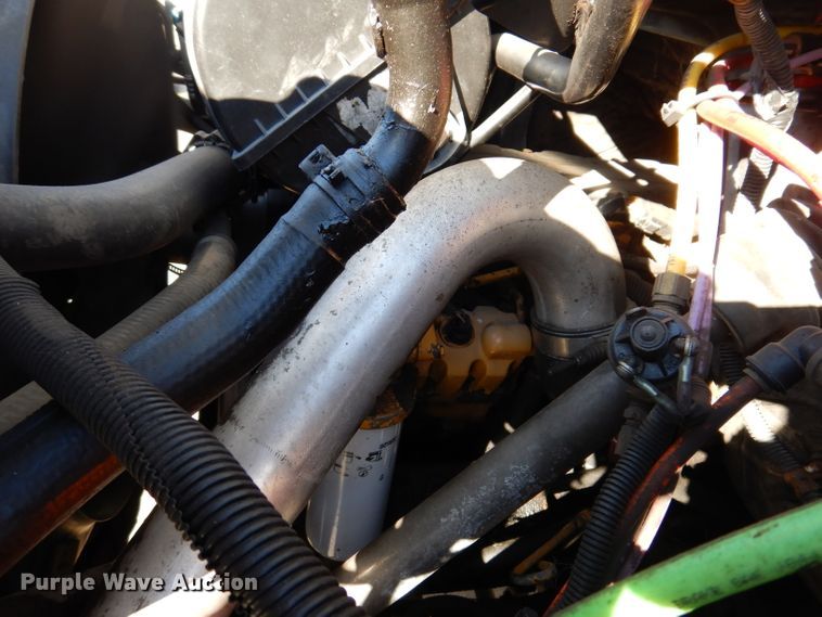 image for item KH9111 2006 Chevrolet C7500  bucket truck