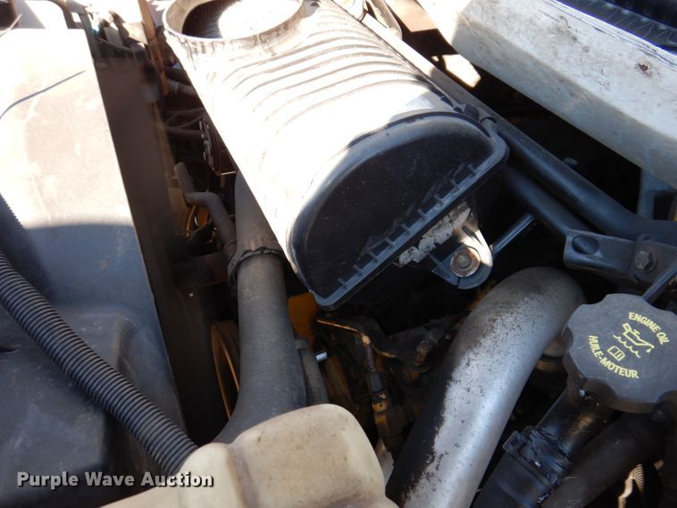 image for item KH9111 2006 Chevrolet C7500  bucket truck