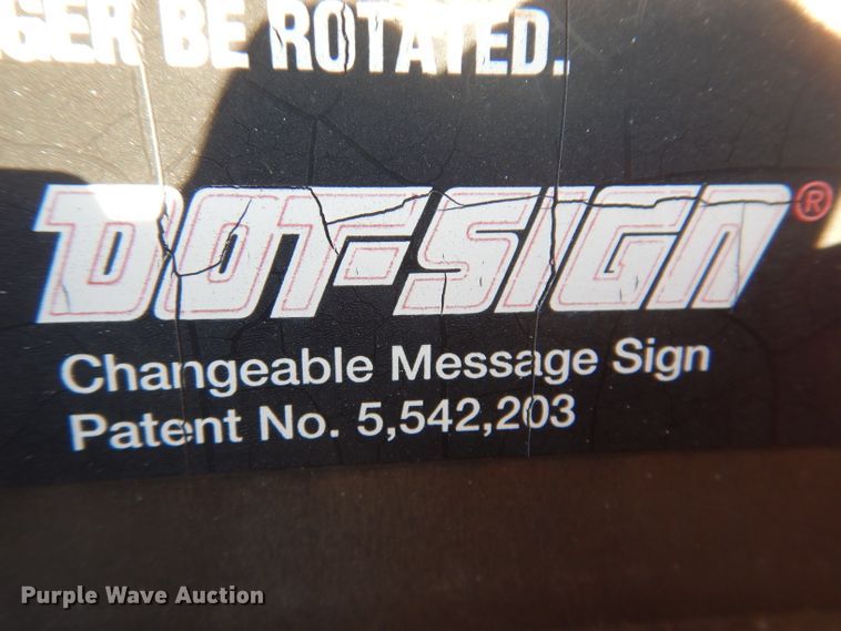 image for item KH9117 2000 Addco  message board trailer