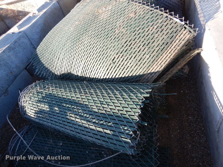 image for item KH9119 (5) rolls of 6' chain link fencing