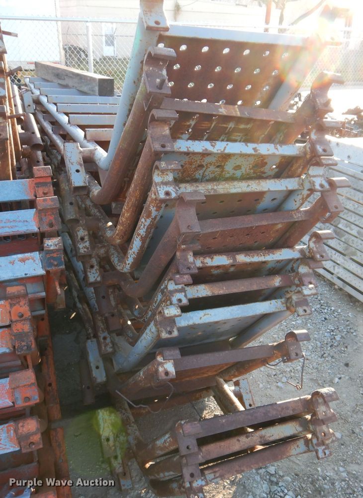 image for item KH9137 Stair scaffolding