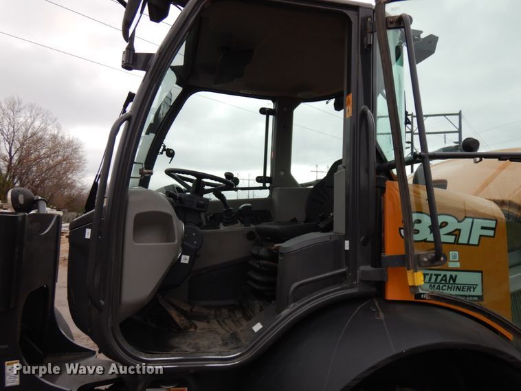 image for item KK9707 2018 Case 321F  wheel loader