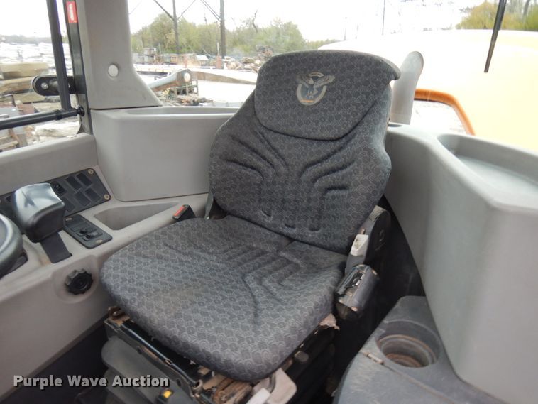 image for item KK9707 2018 Case 321F  wheel loader