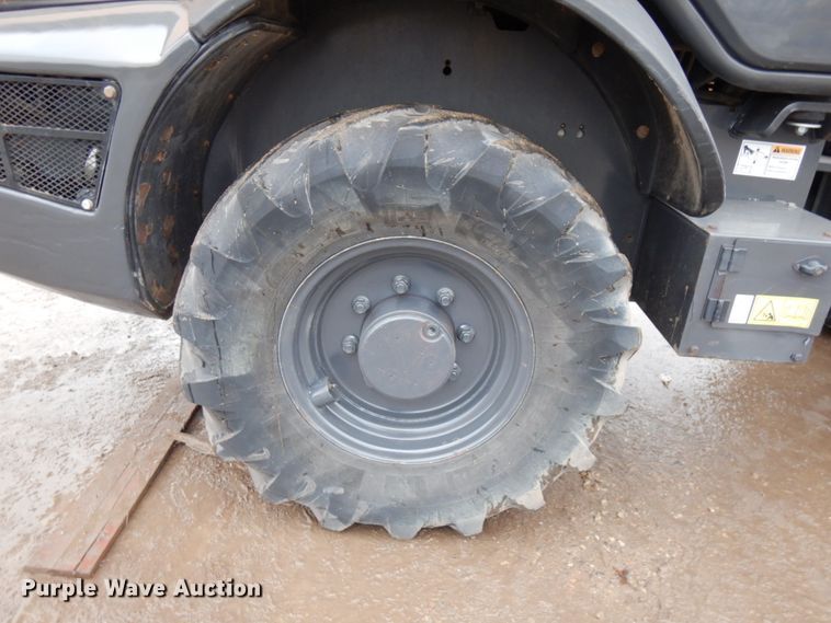 image for item KK9707 2018 Case 321F  wheel loader