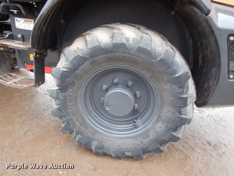 image for item KK9707 2018 Case 321F  wheel loader