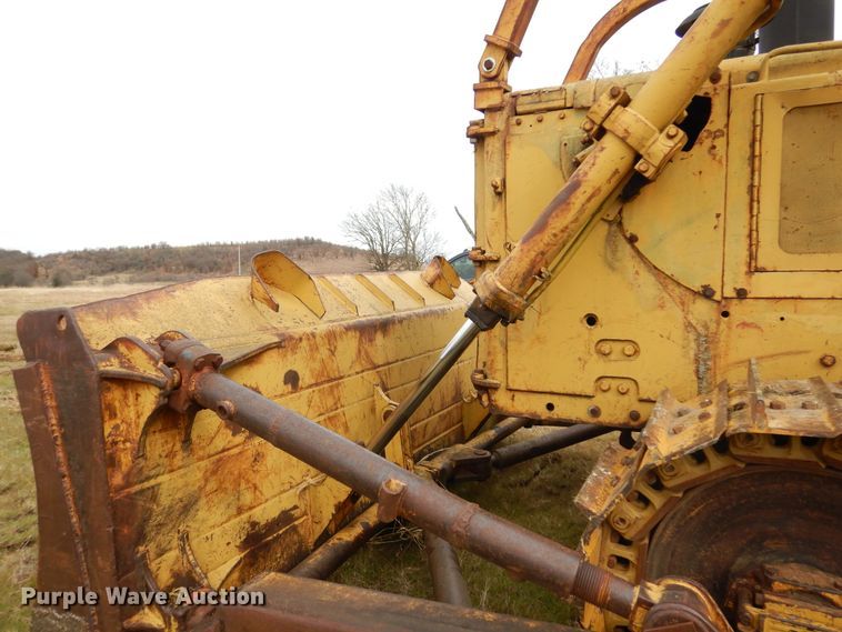 image for item KO9548 1975 Caterpillar D8K  dozer