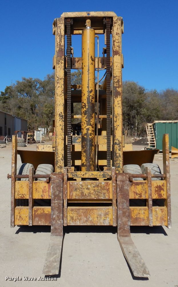 image for item KO9558 Windham W300T81  forklift