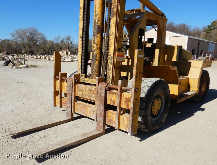 image for item KO9558 Windham W300T81  forklift