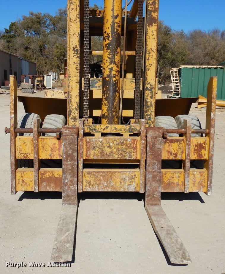 image for item KO9558 Windham W300T81  forklift