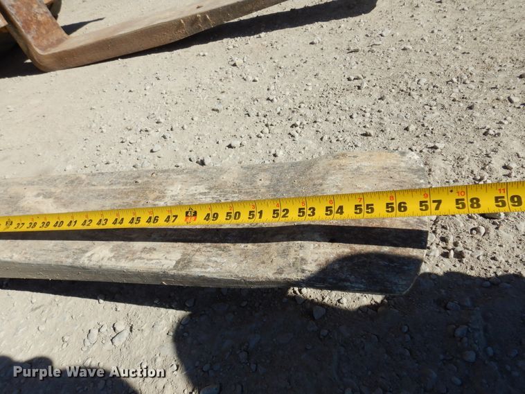 image for item KO9558 Windham W300T81  forklift