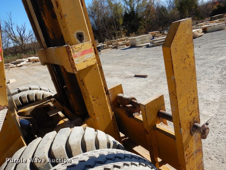 image for item KO9558 Windham W300T81  forklift