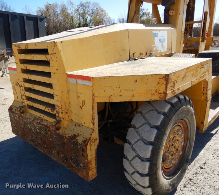 image for item KO9558 Windham W300T81  forklift