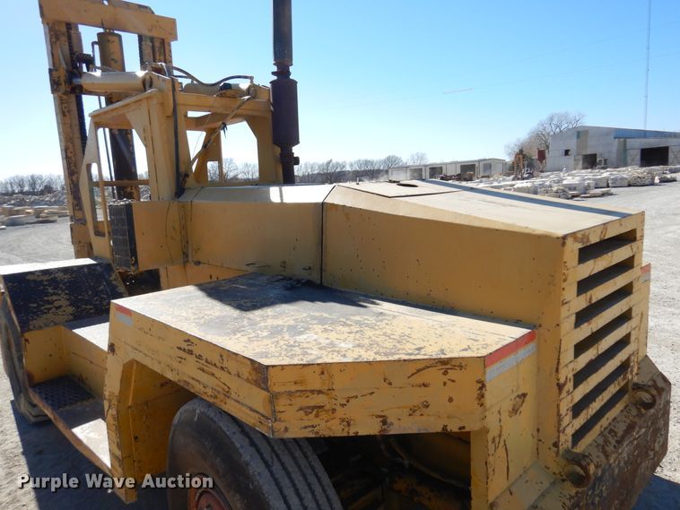 image for item KO9558 Windham W300T81  forklift