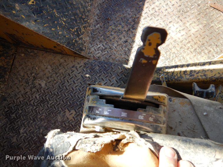 image for item KO9558 Windham W300T81  forklift