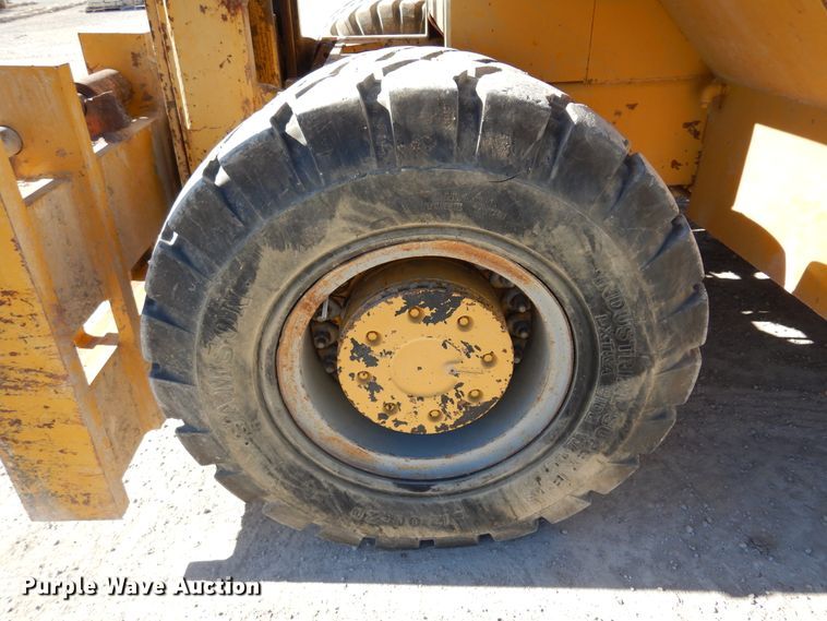 image for item KO9558 Windham W300T81  forklift