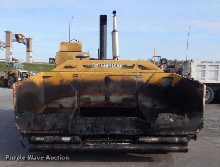 image for item KO9783 2005 Caterpillar AP-1055B  paver